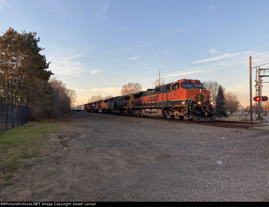 BNSF 971 East